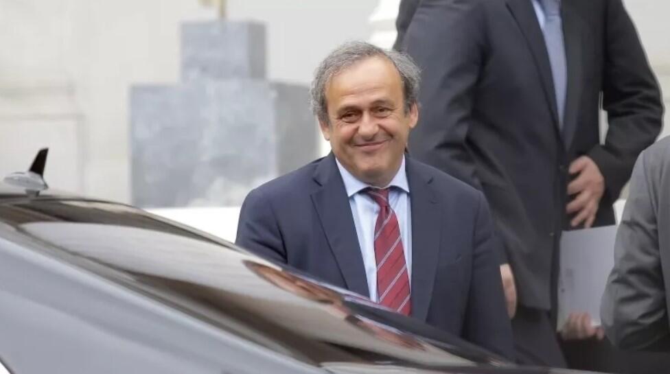Πρόταση που θα συζητηθεί: «Ίσως να αφαιρέσουμε έναν παίκτη, να παίζουμε με 10» thumb
