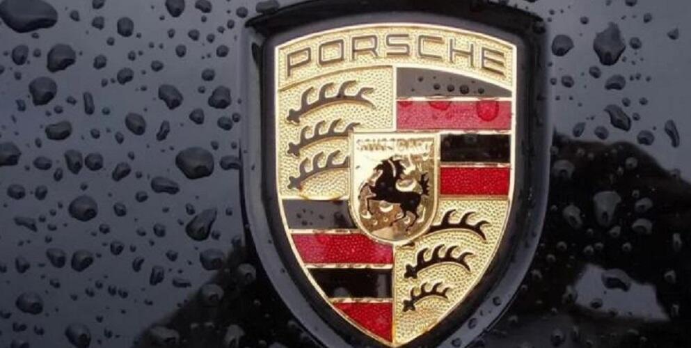 Ανατροπή με Porsche: Μένει εκτός Formula 1 thumb