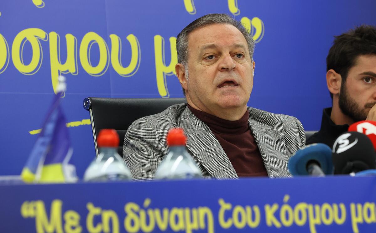Τροχαίο ατύχημα για τον Πρόδρομο Πετρίδη (όλα καλά) thumb