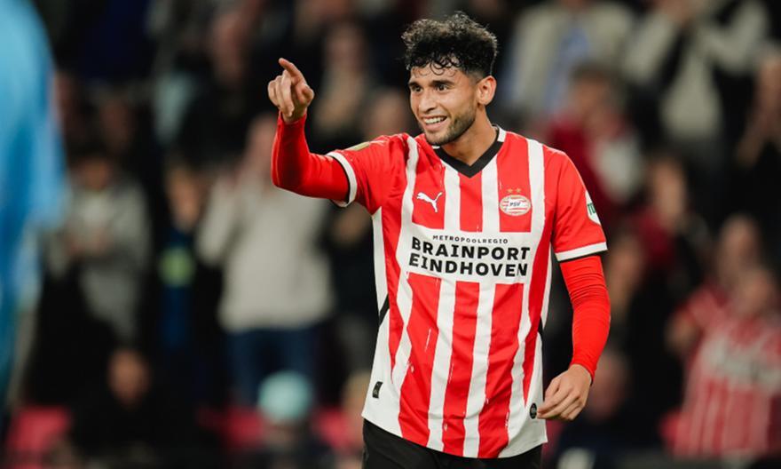 Με... σπασμένα φρένα η PSV - Έριξε εξάρα στην Τζβόλε thumb
