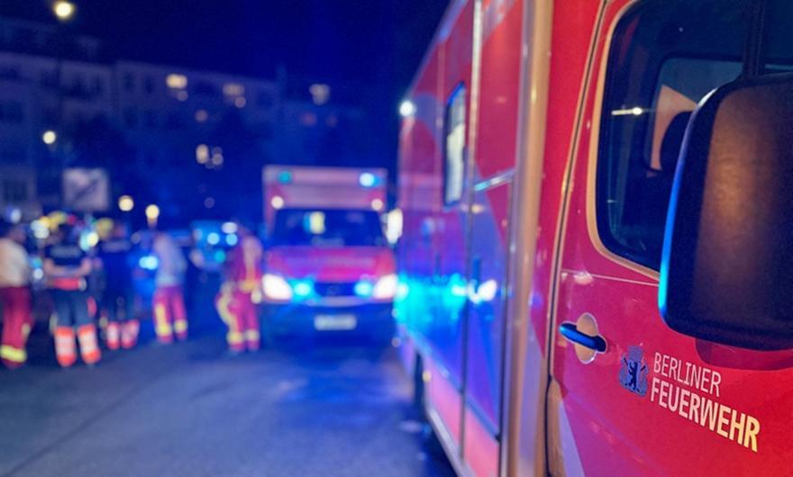 Γερμανική πυροσβεστική: «Σε κίνδυνο η ζωή ενός τραυματία, σε σοβαρή κατάσταση άλλοι δύο μετά από συμπλοκή» thumb