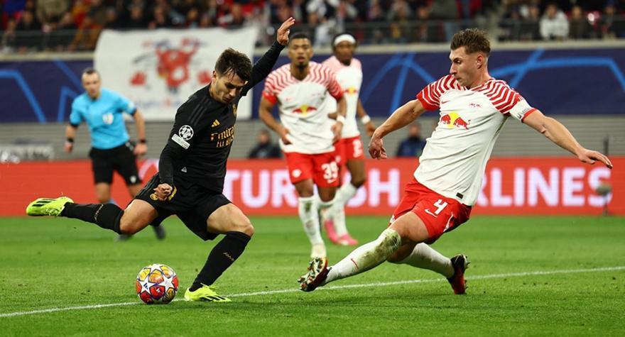 Champions League: Με τα εισιτήρια για τους «8» στο χέρι thumb