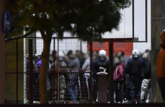 Οι κατηγορίες που αντιμετωπίζει ο 18χρονος για τον σοβαρό τραυματισμό αστυνομικού thumb