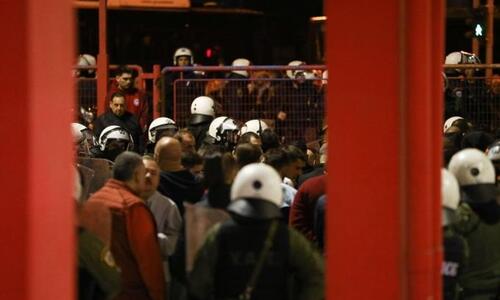 «Η εμφύλια σύγκρουση οπαδών του Ολυμπιακού στο στόχαστρο της Αστυνομίας» thumb