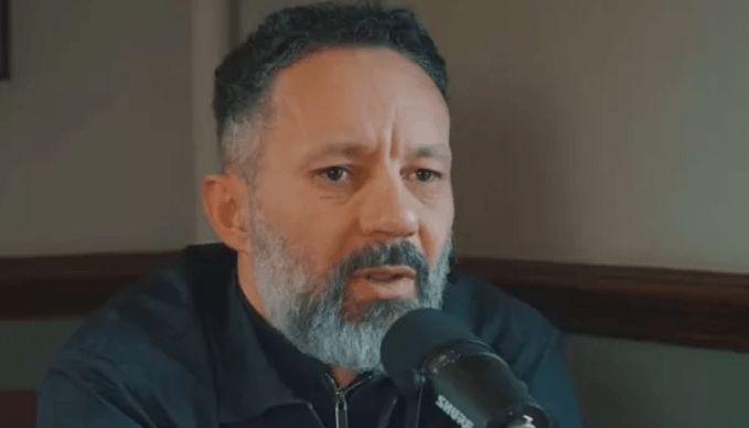 Ρόντρι Γκιγκς: «Υπάρχουν ιστορίες που, αν τις έλεγα, θα τον είχα θάψει τον μ@λ@κ@!» thumb
