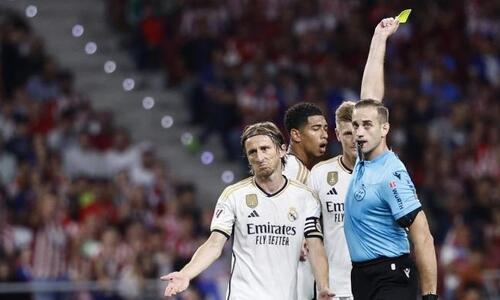 Οπαδοί της Ρεάλ χλευάζουν τον ρέφερι Ρόχας για συμμετοχή σε ριάλιτι (vid) thumb