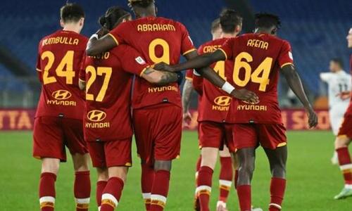 Coppa Italia: Η Ρόμα απέκλεισε τη Λέτσε και θα αντιμετωπίσει την Ίντερ thumb