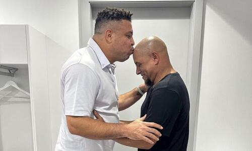 Οι Galacticos επανενώθηκαν δύο δεκαετίες μετά με αγνώριστο τον Μπέκαμ thumb