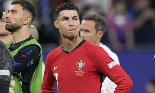Ρονάλντο για το χαμένο πέναλτι στο Euro: «Έκλαψα γιατί...» thumb