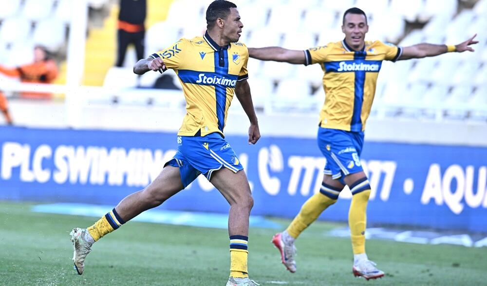 ΑΠΟΕΛ-ΑΕΚ 1-0: Νίκησε και (συνεχίζει να) ελπίζει! thumb