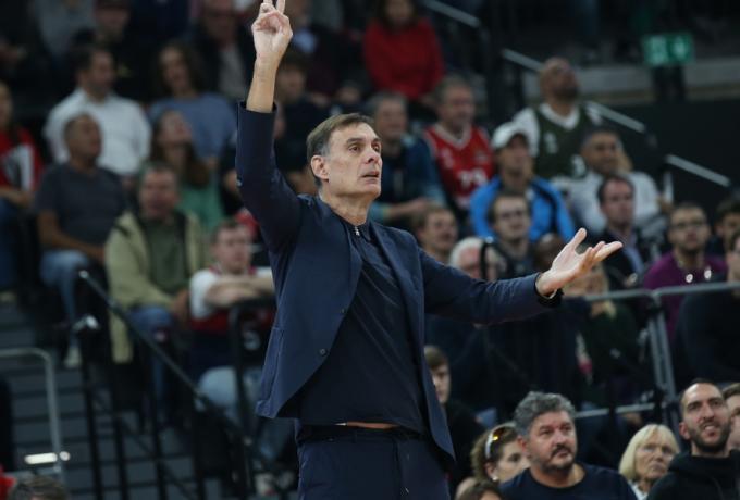 «Κάναμε πολλά λάθη και έχασε 2 ελεύθερα σουτ ο Βεζένκοφ» thumb