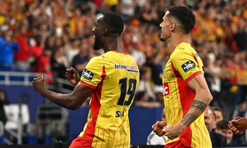 Η ψυχωμένη Λανς κατέκτησε το πρώτο Coupe de France της ιστορίας της! thumb