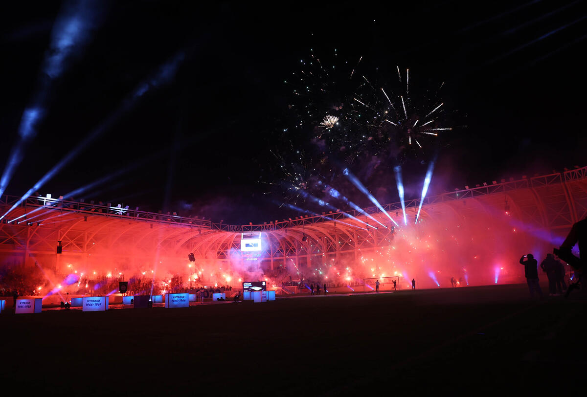To εντυπωσιακό pyro show της Θύρα 1 (βίντεο)  thumb