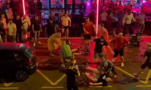 Άγριο... ξύλο ανάμεσα σε Άγγλους και Ουαλούς οπαδούς (Βίντεο) thumb