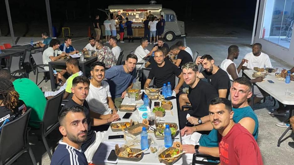 Δείπνο στους παίκτες πριν την έναρξη της σεζόν thumb