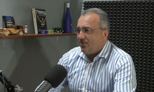 Όταν ο Χατζηπαντέλα έγινε... έξω φρενών με την Ομόνοια λόγω Σίλντενφελντ thumb