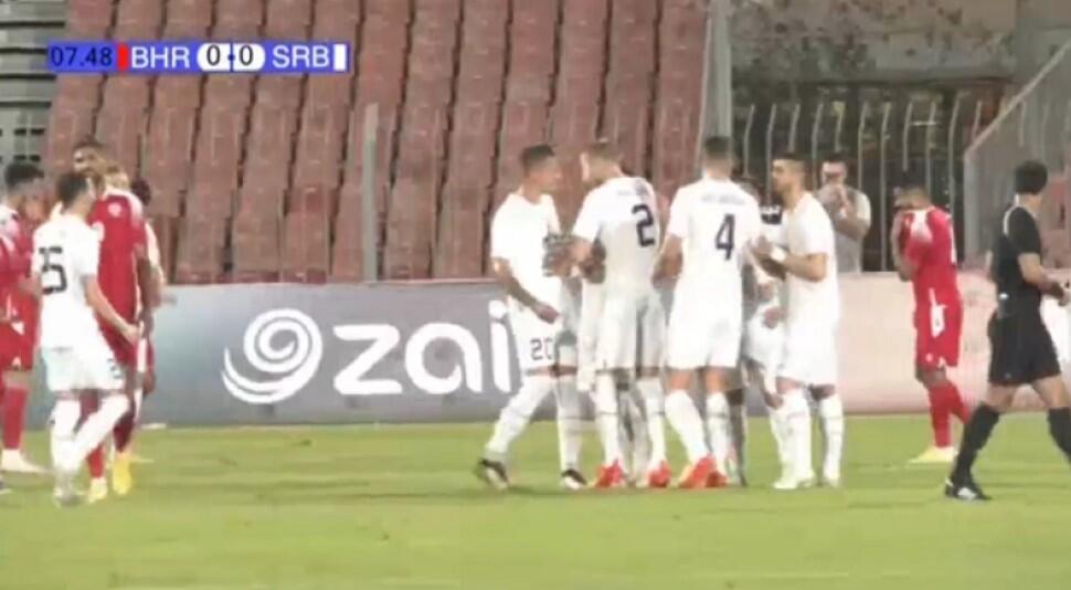 «Καυτή» με 5άρα η Σερβία πριν το Μουντιάλ! thumb