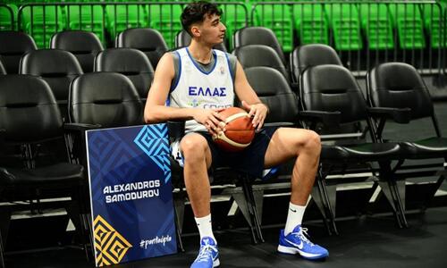 Απέφυγε τα χειρότερα ο Σαμοντούροφ thumb