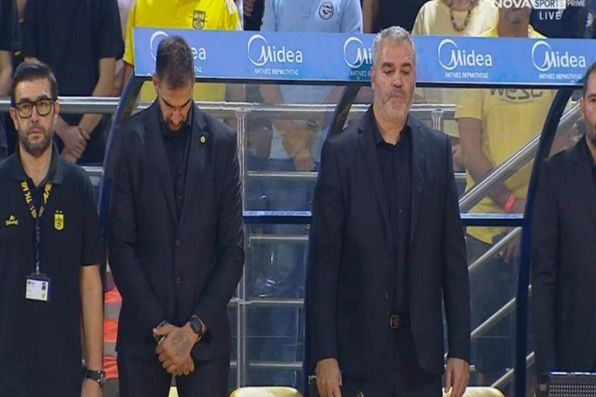Συντετριμμένος για τον χαμό του Ιωαννίδη... thumb
