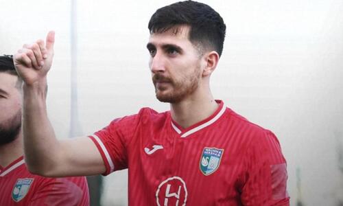 Ποιος Χόλαντ; Αυτός πέτυχε πρώτος 4 συνεχόμενα χατ τρικ στην Αγγλία! thumb