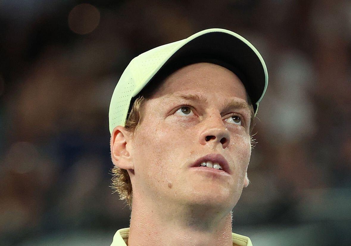 US Open: «Συναγερμός» για Σίνερ πριν τον τελικό thumb