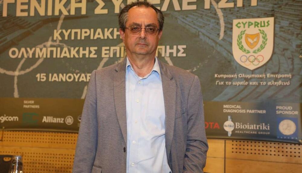 «Παραίτηση των Δ.Σ. εταιρείας και σωματείου ΑΠΟΕΛ, αλλιώς η πορεία στον γκρεμό συνεχίζεται» thumb
