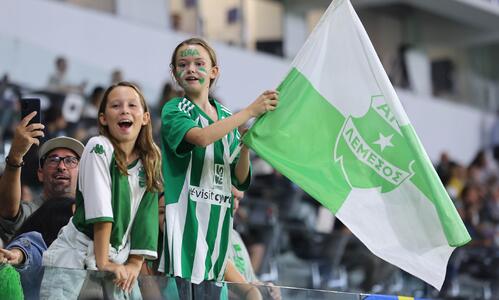 Άρης-Ρέιντζερς: Φωτορεπορτάζ από το «AlphaMega Stadium thumb