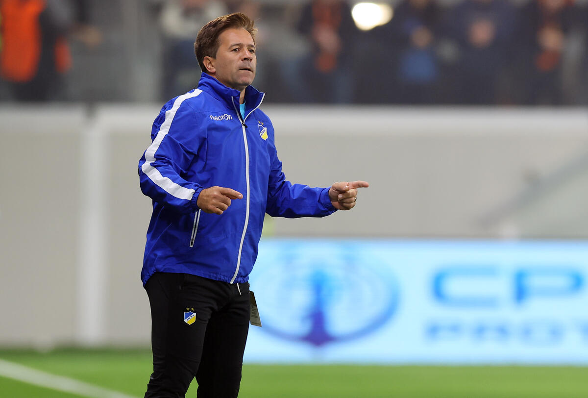 Ντομίνγκες: «Ο Απόλλωνας δεν άξιζε να είναι με δυο τέρματα μπροστά στο ημίχρονο» thumb