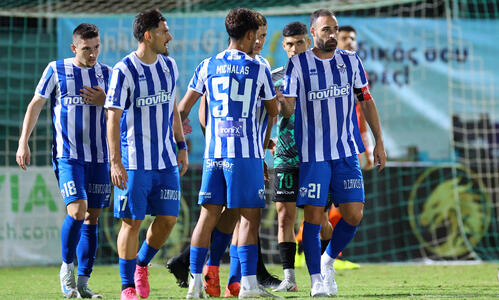 Προσπαθώντας να «τραβήξει» το ρόστερ thumb