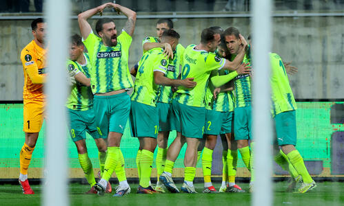 Για δυνατή είσοδο στα play off, όσο δύσκολο και αν ακούγεται...  thumb