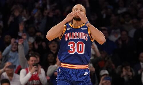 NBA: Ο Στεφ Κάρι ρέκορντμαν στα τρίποντα στην ιστορία της Λίγκας thumb