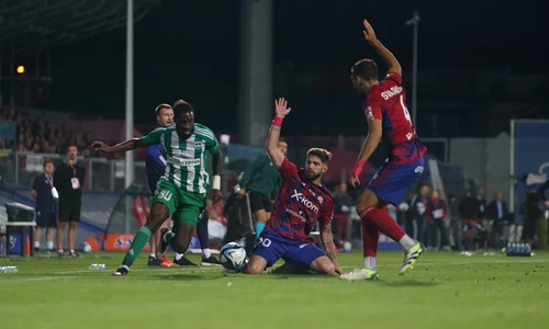 Τα στιγμιότυπα του αγώνα Ρακόφ - Άρης thumb