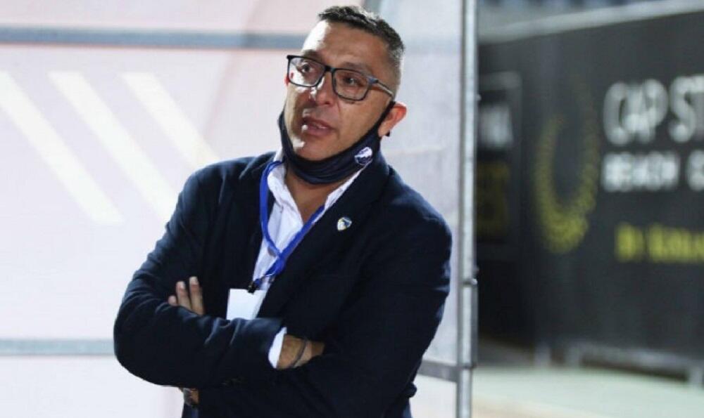 Πάφος FC: Εξέλιξη με Θεοχάρους, η θέση του Ντουμπόβ! thumb