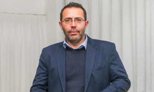 «Θέλουμε γήπεδα - Φτιάξτε αθλητικό κέντρο αλλά μην του δώσετε όνομα υπεραγοράς» thumb