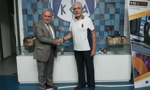Συνάντηση με την ηγεσία της Κυπριακής Ομοσπονδίας Χάντμπολ στον ΚΟΑ thumb
