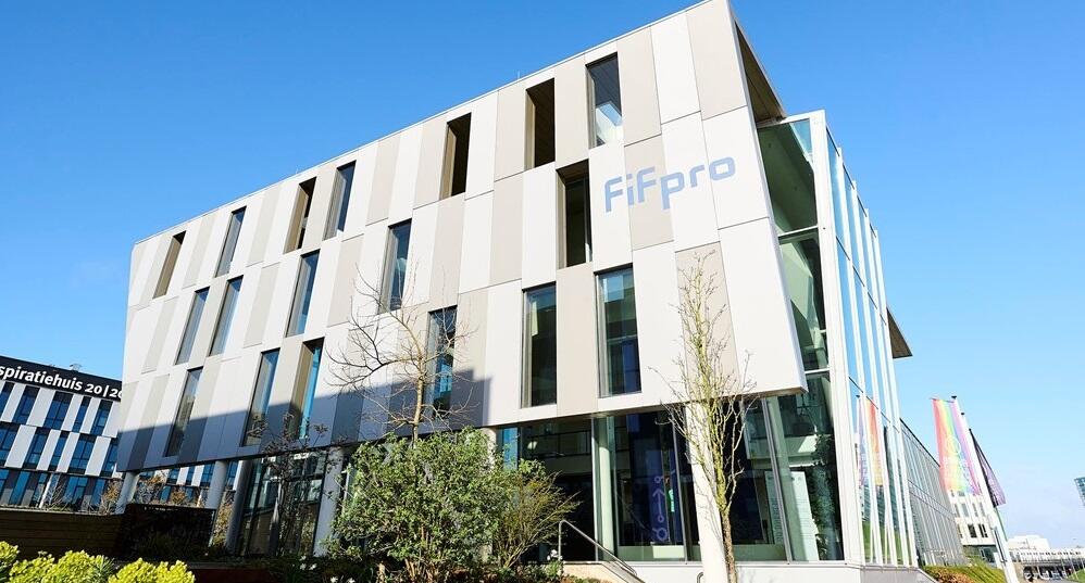 FIFPRO Europe: Ανακοίνωση για το μέτρο απαγόρευσης της μετακίνησης φιλάθλων thumb
