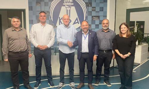 ΚΟΑ: Συνάντηση για τις αθλητικές υποδομές στο Δήμο Παραλιμνίου-Δερύνειας thumb