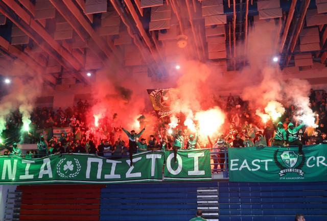 Έκαναν τη νύχτα μέρα οι Ομονοιάτες (Εικόνες) thumb