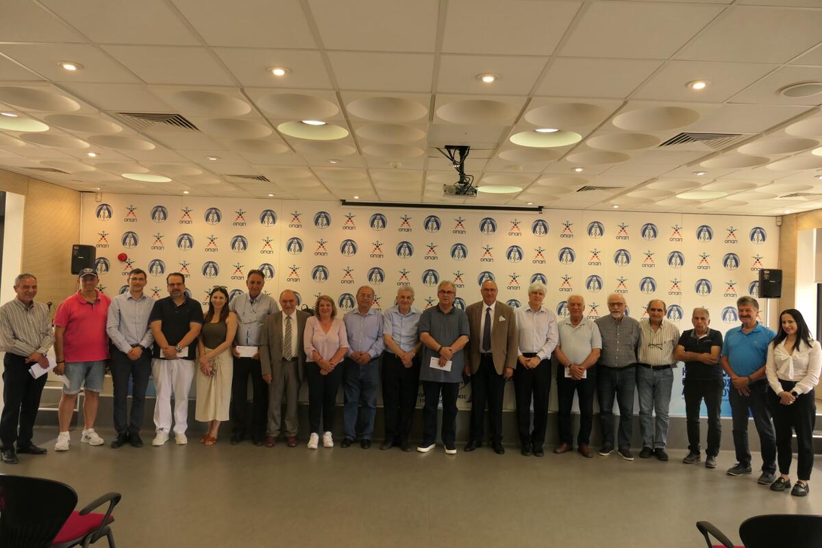 Χορηγία από τον ΚΟΑ στα μη ποδοσφαιρικά προσφυγικά σωματεία thumb