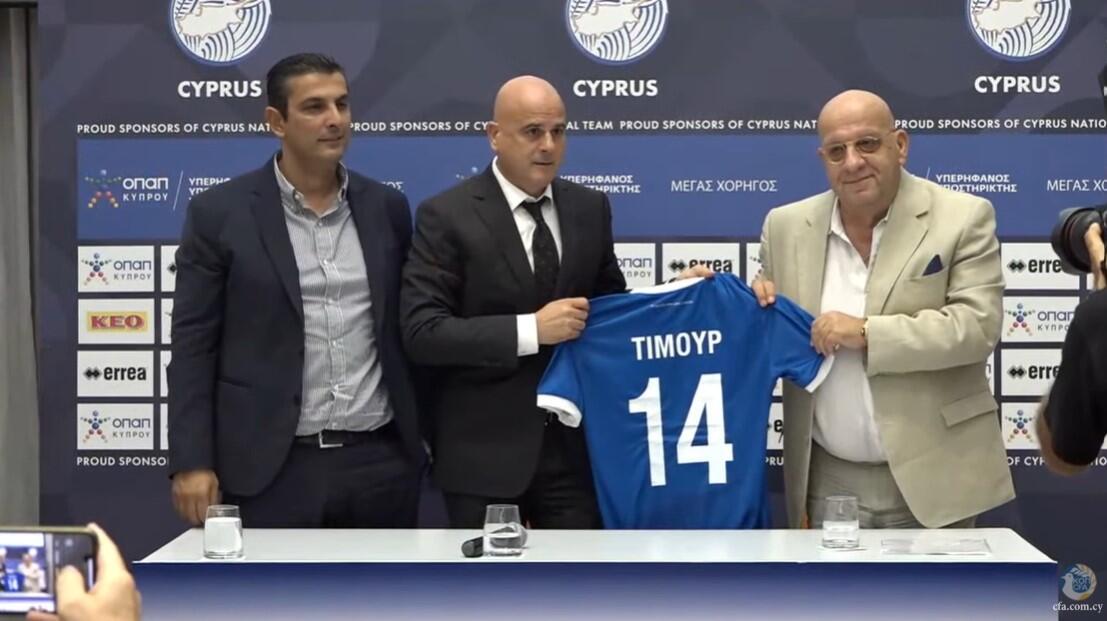 Τιμούρ: «Από πάντα πίστευα στον Κύπριο ποδοσφαιριστή, να αποδείξουμε ότι...» thumb