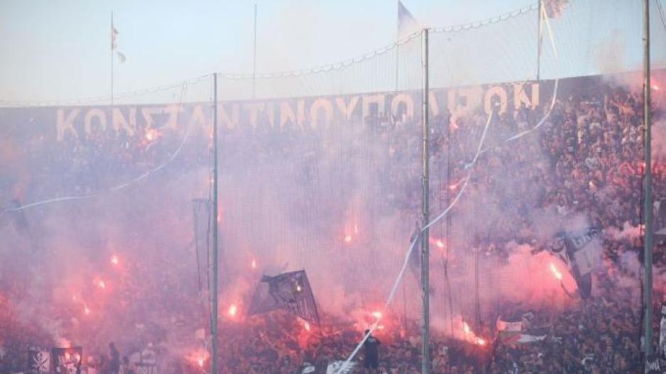 Βαριά «καμπάνα» από την ΟΥΕΦΑ και «λουκέτο» στην κερκίδα thumb