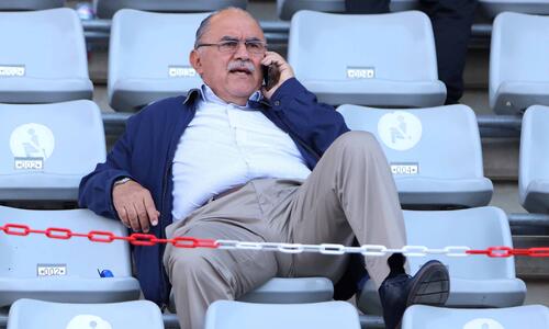 Στην κερκίδα ο Μιχαηλίδης thumb