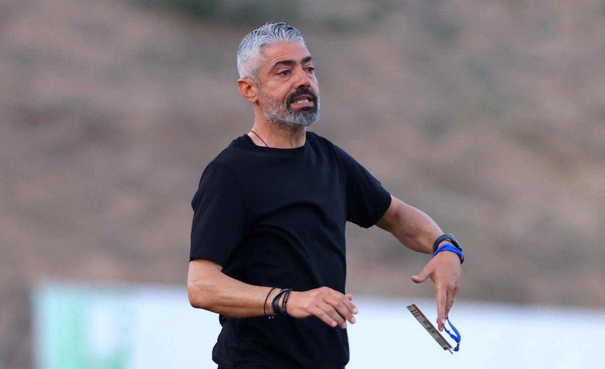 Γαρπόζης: «Ανταποκρίνονται με αξιοπρέπεια οι παίκτες...» thumb