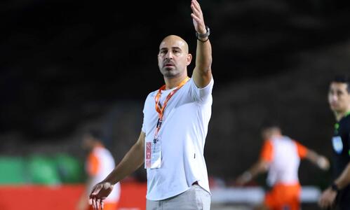 Χαραλάμπους: «Ήταν δύσκολο να βλέπω τους παίκτες μου να δίνουν την ψυχή τους...» thumb
