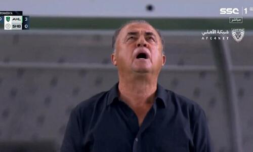 Βίντεο: Δεν το πίστευε ο Τερίμ, απελπισμένος στον πάγκο της Αλ Σαμπάμπ thumb