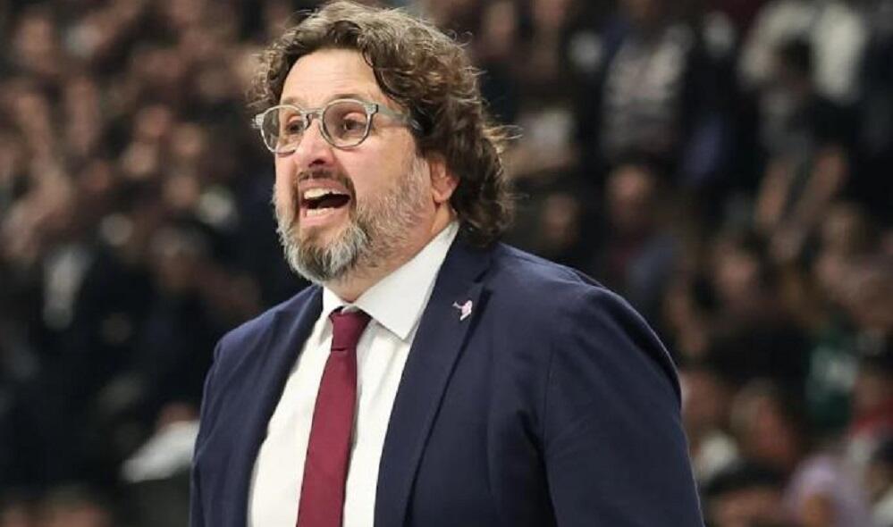 Ατάκα - έπος από τον Τρινκιέρι: «Η άμυνά μας ήταν σαν... πορνογραφία» thumb
