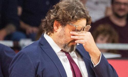 Τρινκιέρι για τη συντριβή: «Συγγνώμη, αλλά στα α@@δια μου»! thumb