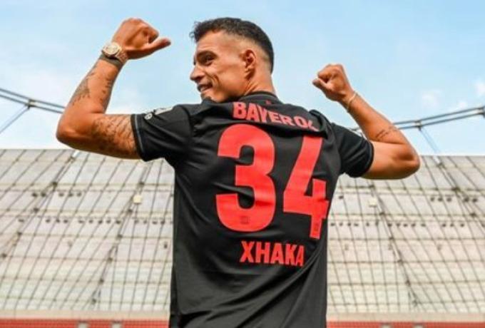 Αυτός τον έπεισε να φύγει από την Άρσεναλ για την Μπάγερ! thumb