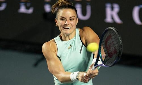 Βαριά ήττα για Σάκκαρη στην πρεμιέρα των WTA Finals thumb