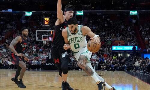 NBA: Σαρωτικοί στο Μαϊάμι οι Σέλτικς, συντριβή για Νάγκετς thumb